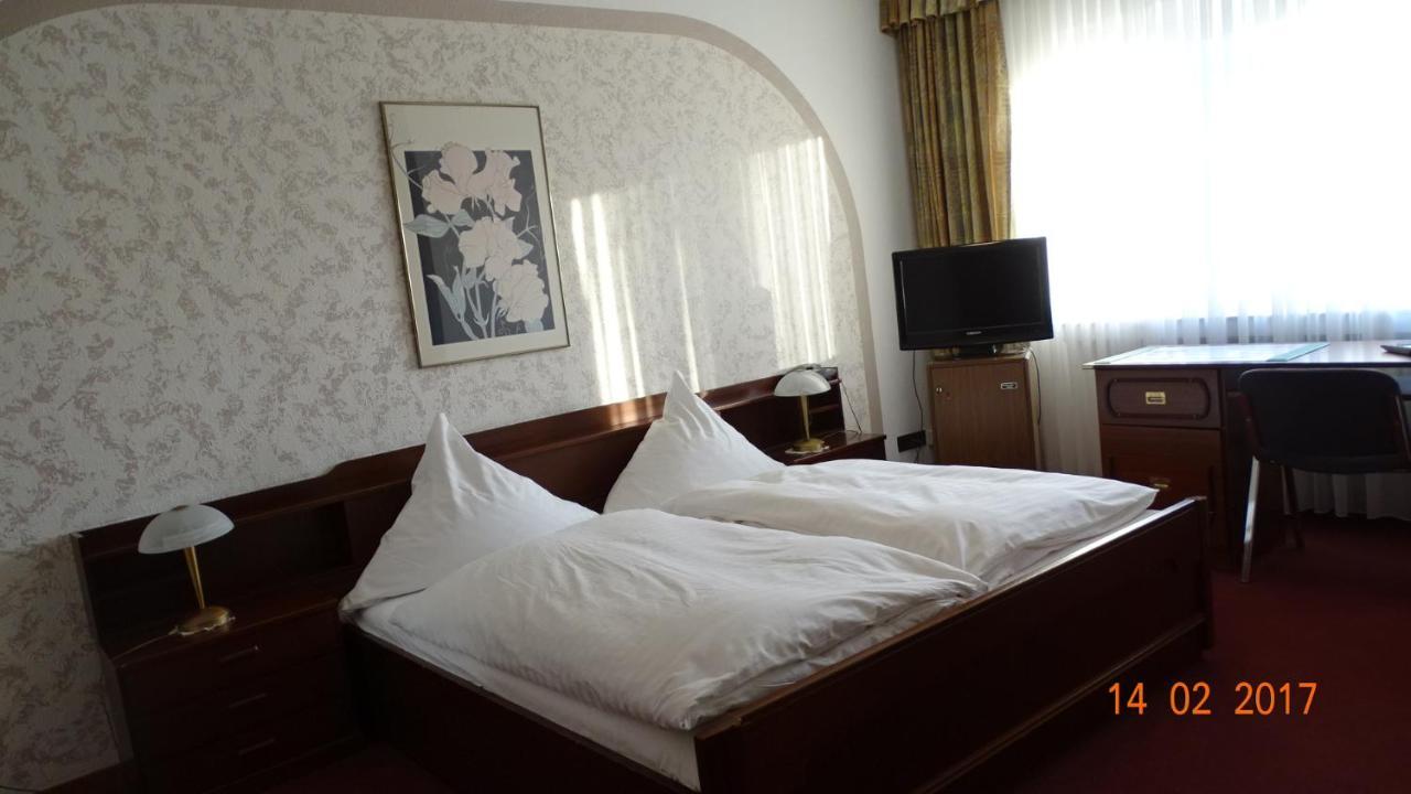 Bed & Breakfast Hotel Helga Hein Düsseldorf Exteriér fotografie